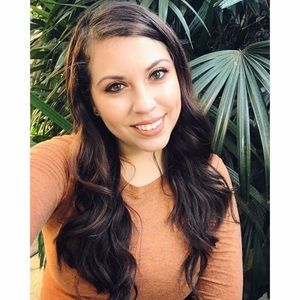 Meet your Posher, Karina